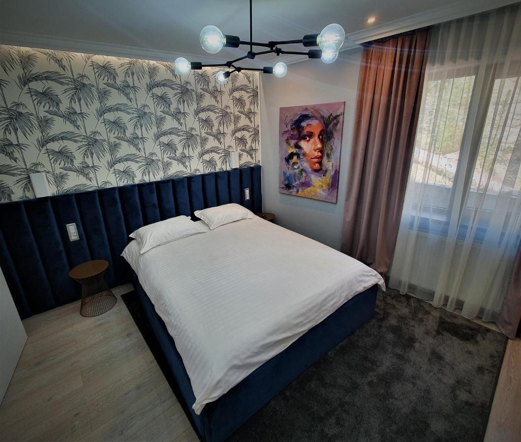 Casa Campeanu Hotel Glod  ภายนอก รูปภาพ